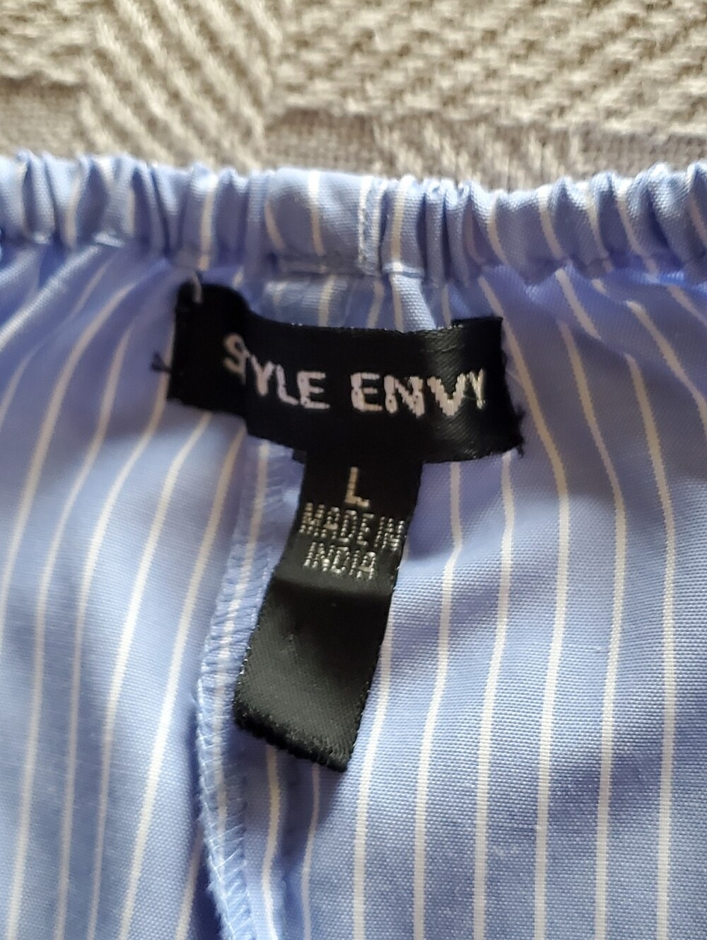 Style Envy Striped Off The Shoulder Ruffle Blouse Tiered Flounce Top Vacation - Picture 3 of 12